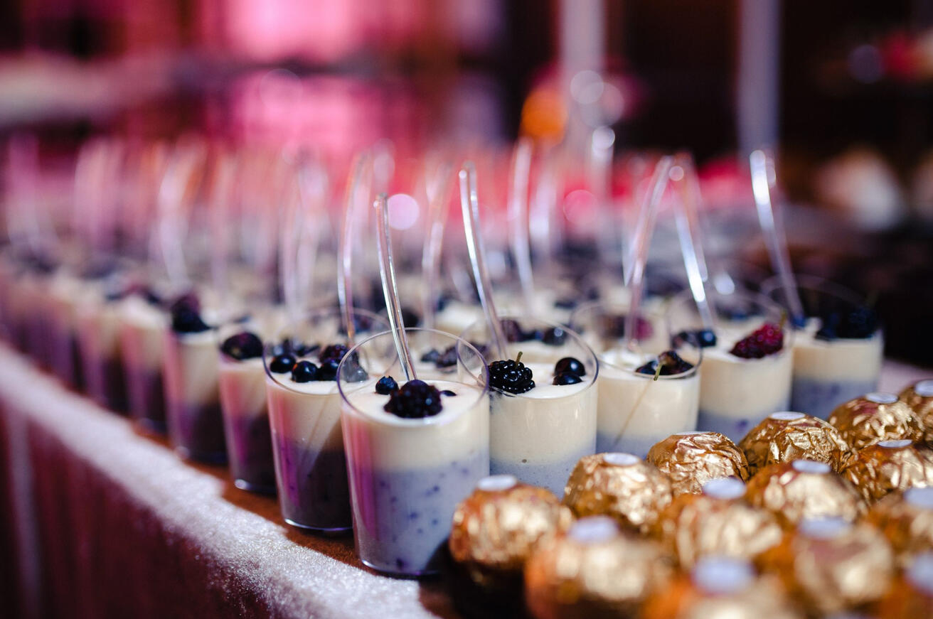 FOOD TRUCK We are always on the move. Track our location and come enjoy our delicious dishes, wherever we park!